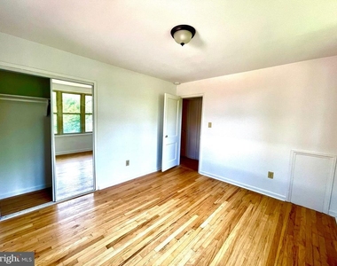 108 Varnum Street Ne - Photo Thumbnail 6