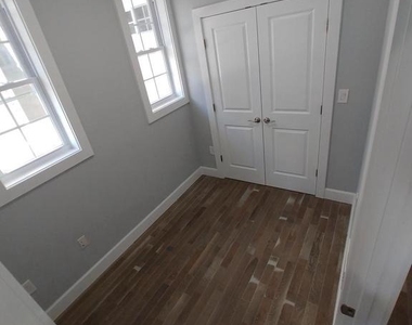 752 Lamont Street Nw - Photo Thumbnail 15