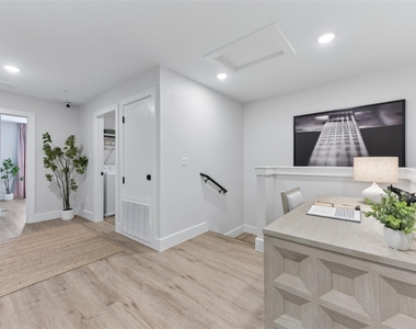 9304 Felix Sparke Dr - Photo Thumbnail 13