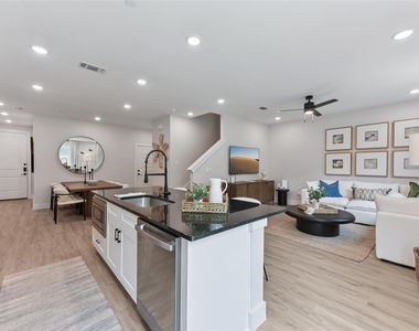 9304 Felix Sparke Dr - Photo Thumbnail 9