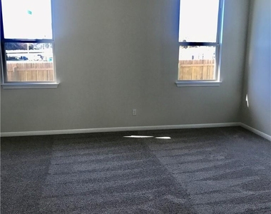 4232 Promontory Point Trl - Photo Thumbnail 13