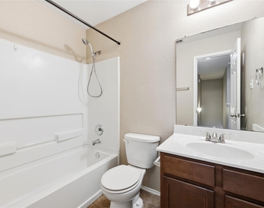 11525 Autumn Ash Dr - Photo Thumbnail 17