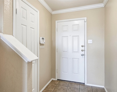 11525 Autumn Ash Dr - Photo Thumbnail 4