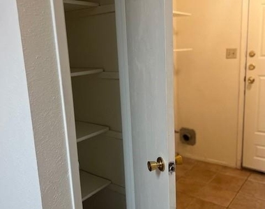 112 Verna Spur - Photo Thumbnail 8
