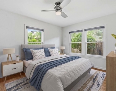 900 Stark St - Photo Thumbnail 18