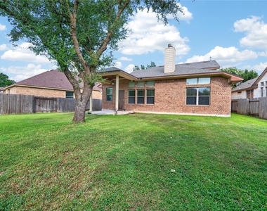 112 Latitude Ln - Photo Thumbnail 24