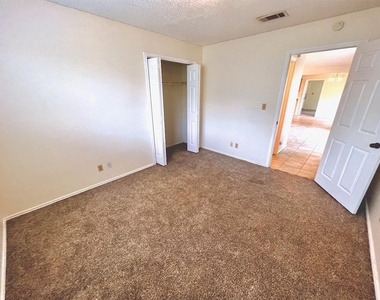 367 Fantail Loop - Photo Thumbnail 14