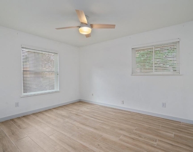 11651 River Oaks Trl - Photo Thumbnail 19