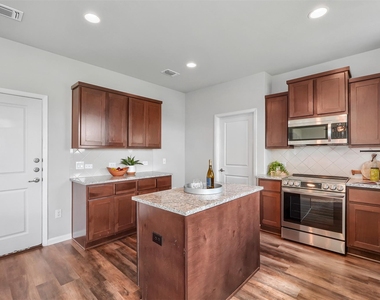 9816 Eloquence Dr - Photo Thumbnail 10