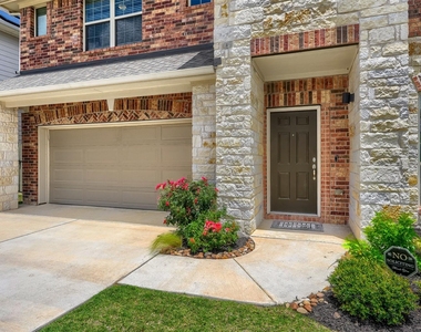 9816 Eloquence Dr - Photo Thumbnail 2