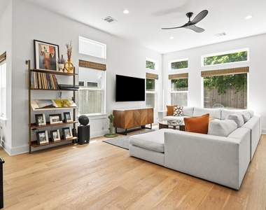 3905 Clawson Rd - Photo Thumbnail 1