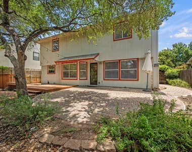 1901 Lobelia Dr - Photo Thumbnail 30