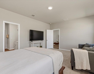 112 Rainmaker Cv - Photo Thumbnail 15