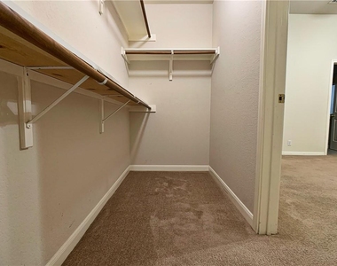 5726 Taylorcrest Dr - Photo Thumbnail 18