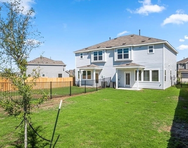 7409a Sparkling Light Dr - Photo Thumbnail 27