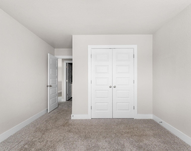 7114 Terrazzo Cottage Ct - Photo Thumbnail 23