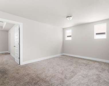 7114 Terrazzo Cottage Ct - Photo Thumbnail 10
