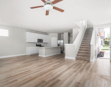7114 Terrazzo Cottage Ct - Photo Thumbnail 2