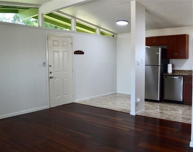 2800 Cole St - Photo Thumbnail 4