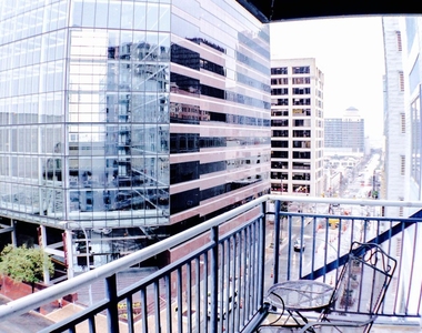 800 Brazos St - Photo Thumbnail 14