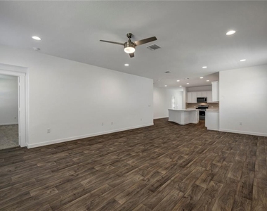 14307 Macquarie Dr - Photo Thumbnail 12