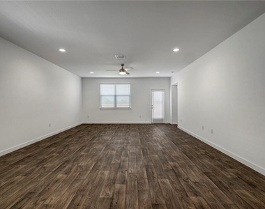 14307 Macquarie Dr - Photo Thumbnail 21