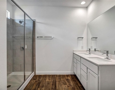14307 Macquarie Dr - Photo Thumbnail 20