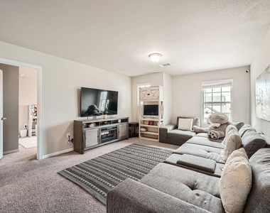 17233 Casanova Ave - Photo Thumbnail 9