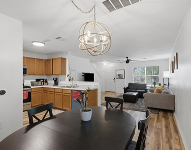 13132 Briarcreek Loop - Photo Thumbnail 10