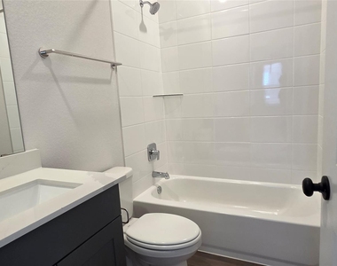 8107 Wilder Rd - Photo Thumbnail 18