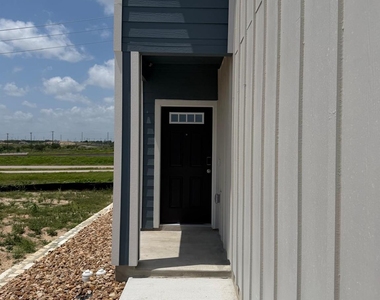 3511 Turner Village Dr - Photo Thumbnail 1