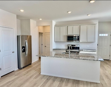 3511 Turner Village Dr - Photo Thumbnail 2