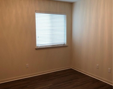 13316 Pine Needle St - Photo Thumbnail 12