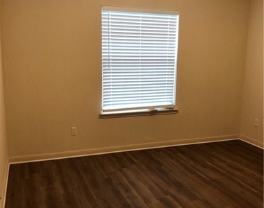 13316 Pine Needle St - Photo Thumbnail 11
