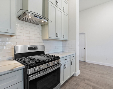 112 Margarita Dr - Photo Thumbnail 4
