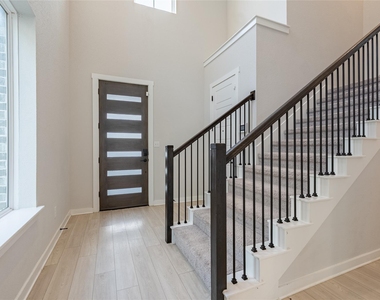 6413 Night Chinook Dr - Photo Thumbnail 5