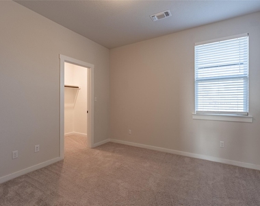 6413 Night Chinook Dr - Photo Thumbnail 6