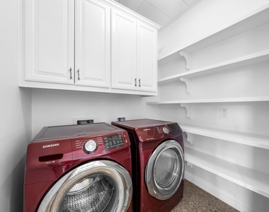 512 W Saint Johns Ave - Photo Thumbnail 9