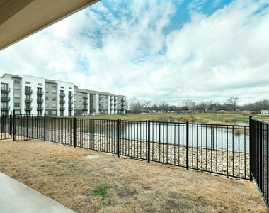 7320 Easy Wind Dr - Photo Thumbnail 11