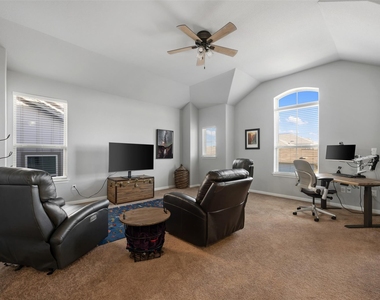 1404 Jenkins Bnd - Photo Thumbnail 27