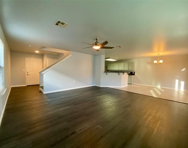 13205 Sea Biscuit Dr - Photo Thumbnail 1
