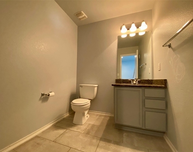 13205 Sea Biscuit Dr - Photo Thumbnail 15