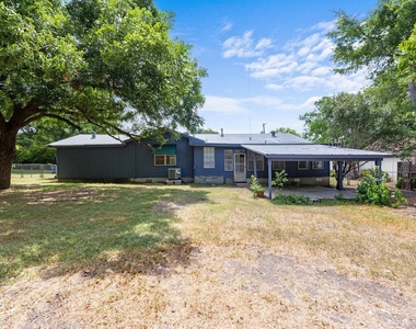 8908 Capitol Dr - Photo Thumbnail 15