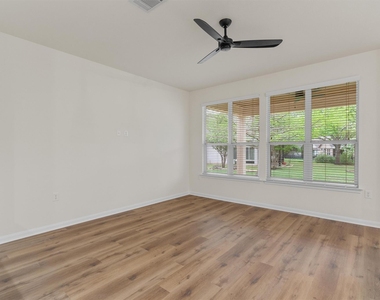109 Anemone Cir - Photo Thumbnail 6