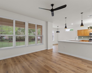 109 Anemone Cir - Photo Thumbnail 8
