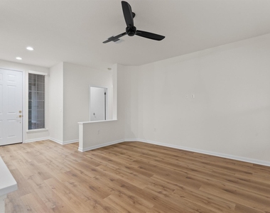 109 Anemone Cir - Photo Thumbnail 7