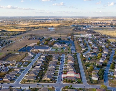 137 Moulins Ln - Photo Thumbnail 35