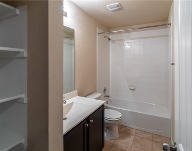 137 Moulins Ln - Photo Thumbnail 28
