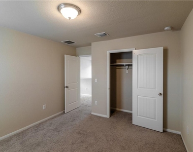 137 Moulins Ln - Photo Thumbnail 21