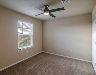 137 Moulins Ln - Photo Thumbnail 26